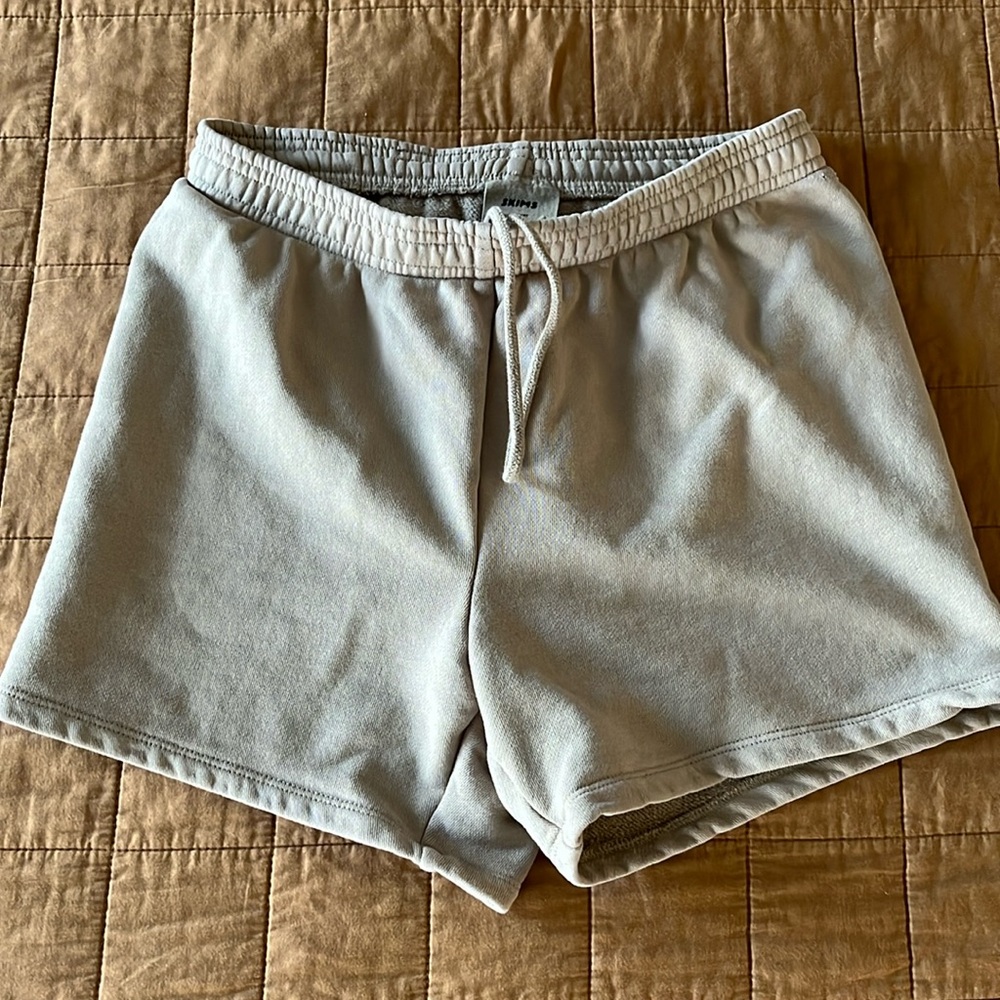 Skims Drawstring Short Size Small